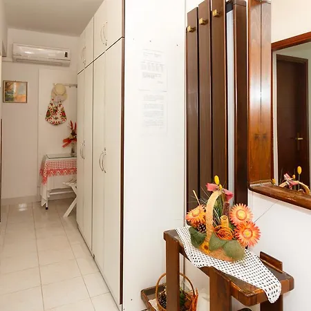 Apartment Rosi Krk Town
