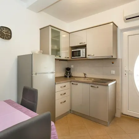 Apartment Rosi *