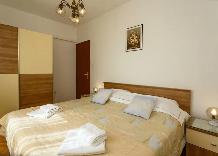 罗西公寓 公寓 克尔克