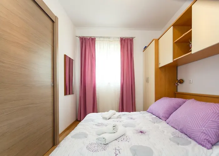 罗西公寓 公寓 克尔克