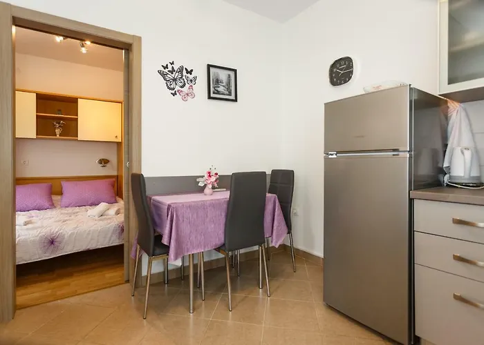 罗西公寓 克尔克